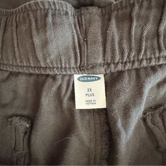 Old Navy Shorts - charcoal gray 2X - Picture 4 of 4